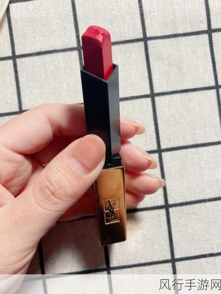 ysl水蜜桃86a-YSL水蜜桃86A：绚丽秋季妆容的完美选择与灵感